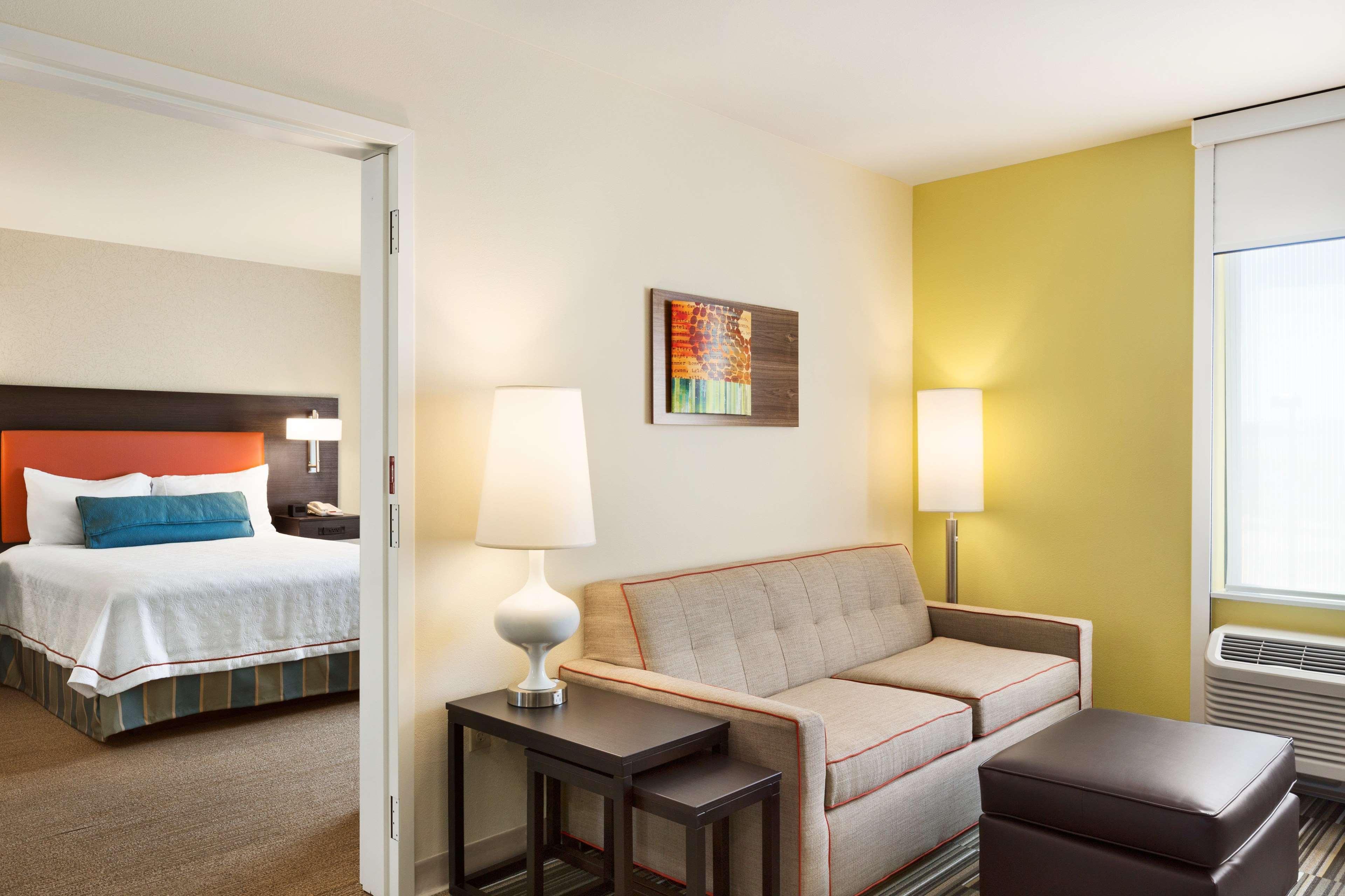 Home2 Suites By Hilton Farmington/Bloomfield Екстериор снимка