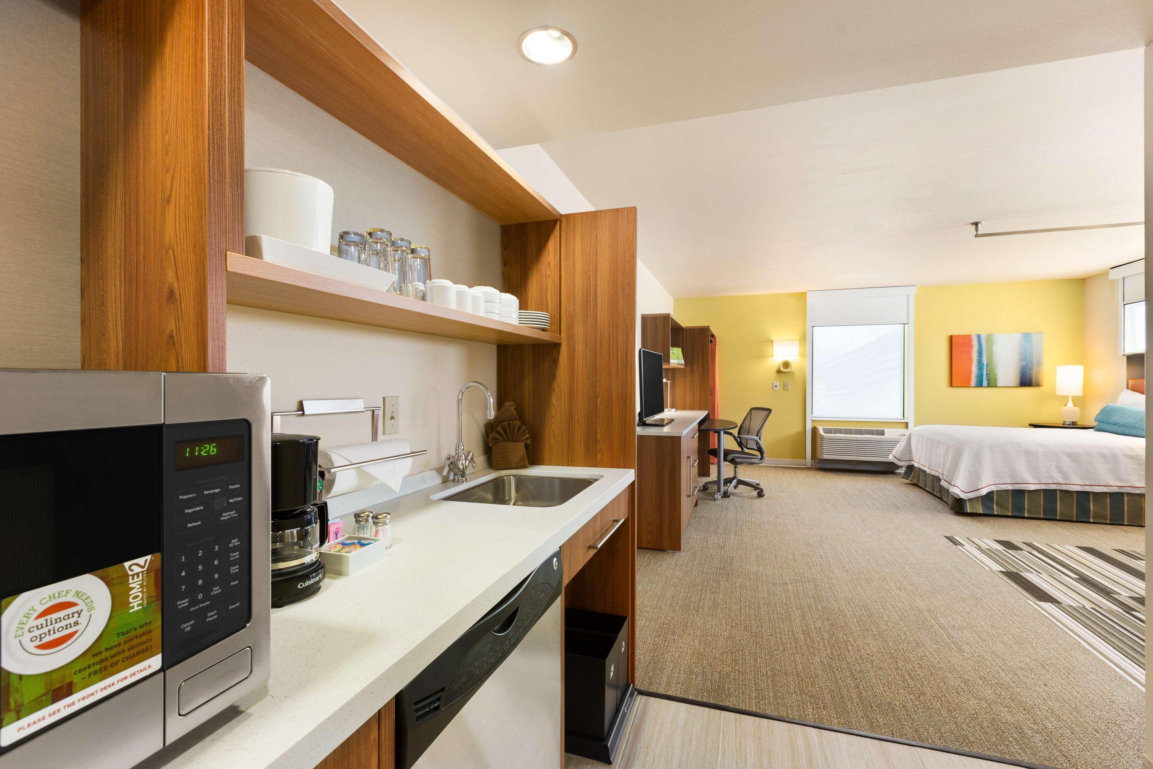 Home2 Suites By Hilton Farmington/Bloomfield Екстериор снимка