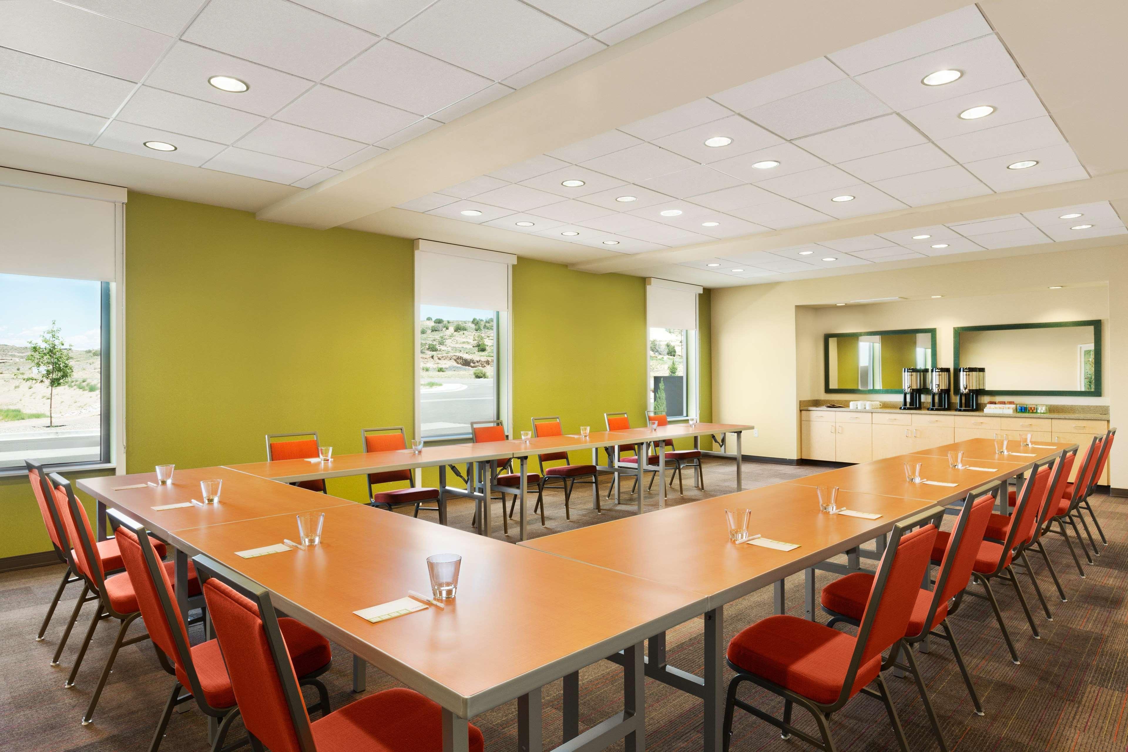 Home2 Suites By Hilton Farmington/Bloomfield Екстериор снимка